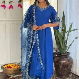 CANBIA Floral Yoke Design Notch Neck A-Line Kurta with Trousers & Dupatta-16
