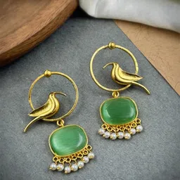 NAMAN ARTS Gold-Plated Artificial Stones Studded & Beaded Contemporary Drop Earrings-18