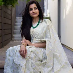 SANJANA SILK Woven Design Zari Silk Blend Kanjeevaram Saree-image-85