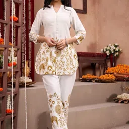 OZIA Floral Printed Mandarin Collar Pure Cotton Tunic With Trouser-picture-10
