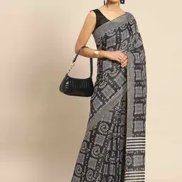 DIVASTRI Geometric Printed Chanderi Saree-9