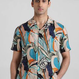 Mufti Men Relaxed Fit Abstract Printed Cuban Collar Casual Shirt-image-74