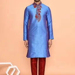 Arihant Rai Sinha Men Floral Embroidered Regular Thread Work Kurta with Pyjamas-image-76