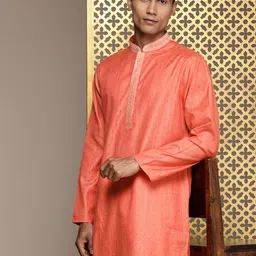 House of Pataudi Straight Regular Jashn Kurta-image-5