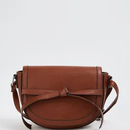 max Bucket Sling Bag With Bow Detail-picture-41