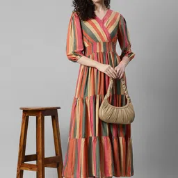 Raiyani Enterprise V-Neck Crepe Anarkali Kurta-picture-0