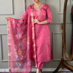 ODETTE Floral Embroidered Thread Work Straight Kurta with Trousers & Dupatta-31