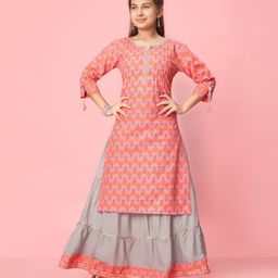 Aarika Three Fourth Sleeves Floral Motif Printed Kurta With Lace Embellished Skirt Set - Gajri & Grey-image-58