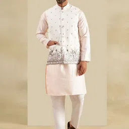 SOJANYA Men Floral Embroidered Kurta with Pyjama-picture-27