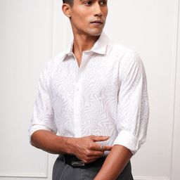 LOCOMOTIVE Men Cutaway Collar Abstract Printed Casual Shirt-image-21