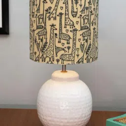 Homesake Yellow & White Metal Ginger Jar Antique Savannah Table Lamp-1