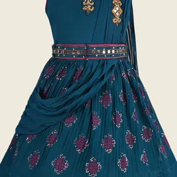 Wish Karo Embellished Knee Length Fit & Flare Dress-15