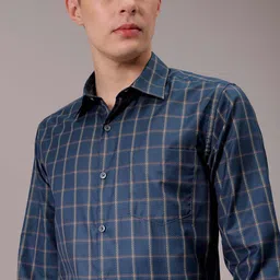 Luxe by TIGC Men Spread Collar Micro Checked Slim Fit Formal Shirt-image-79
