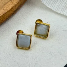 NAMAN ARTS Gold-Plated Artificial Stones Studded Square Shaped Studs-18