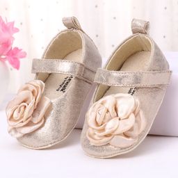 Cute Walk by Babyhug Velcro Closure Booties with Floral Applique - Golden-image-98
