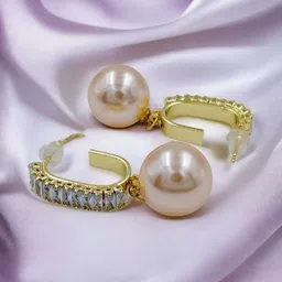 DressBerry Contemporary Drop Earrings-image-55