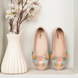 Toothless Floral Shaped Sequins Embellished Ballerinas - Rose Gold-image-91
