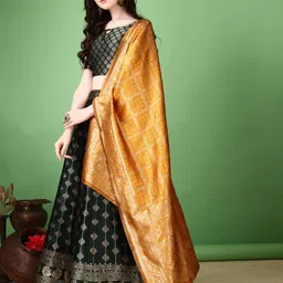 SWAMI STUDIO Ready to Wear Lehenga & Unstitched Blouse With Dupatta image 3