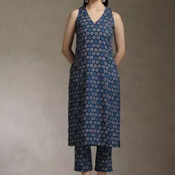 Khushal K Women Ethnic Motifs Printed Regular Pure Cotton Kurta with Trousers-picture-18