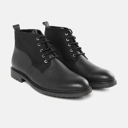 Roadster Men Black Solid Mid-Top Flat Boots-image-86