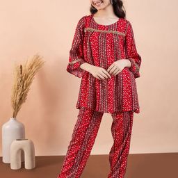 Stylo Bug Girls Printed Regular Kurta with Pyjamas-image-96