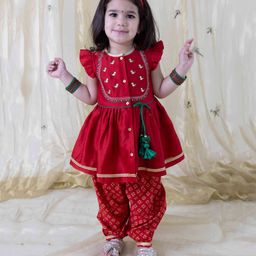 Tiber Taber Chanderi Silk Ruffled Half Sleeves Embroidered Angrakha Set - Red-image-9
