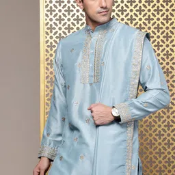 House of Pataudi Ethnic Motifs Embroidered Regular Jashn Kurta with Churidar & Dupatta-image-23
