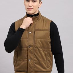 Monte Carlo Men Solid Mock Collar Quilted Jacket-picture-23