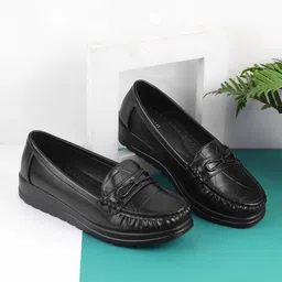Mochi Women Loafers-47