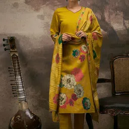 Anouk Women Floral Printed Kurta with Trouser & Dupatta-picture-54
