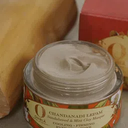 Ohria Ayurveda Sandalwood & Mint Clay Masque for Cooling & Blemish Reduction- 50g-31