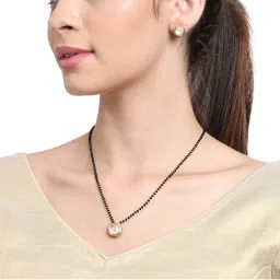 AARSEE OFFICIAL 22Kt Gold Plated Circular Kundan Mangalsutra with Earrings-picture-18