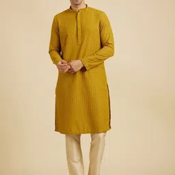 Manyavar Mandarin Collar Floral Embroidered Chikankari Straight Kurta with Trouser-picture-35