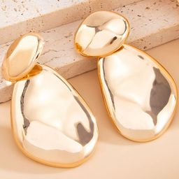 StyleCast x Revolte Oval Studs Earrings-picture-27