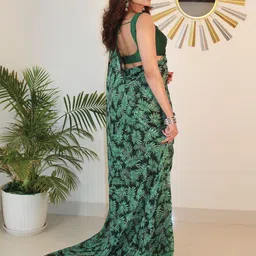 Sitanjali Floral Pure Georgette Bagh Saree image 3