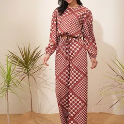 Tokyo Talkies Printed Long Sleeve Crop Top & Trouser Co-Ords-picture-4