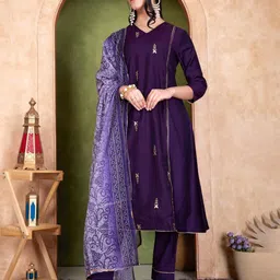 BulBul Women Embroidered Kurta Set With Dupatta-image-18