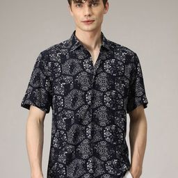TIGER SNAKE Men Comfort Fit Floral Printed Spread Collar Casual Shirt-image-104
