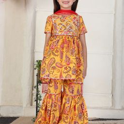 Cutiekins Girls Paisley Printed Round Neck Gotta Patti A-Line Kurta With Sharara & Dupatta-picture-36