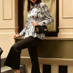 BLANC9 Women Printed Semi-Fit Top and a trouser-image-19