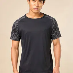 CULT Abstract Printed Raglan Sleeves Moisture Wicking Muscle Enhancer Sports T-shirt-picture-38