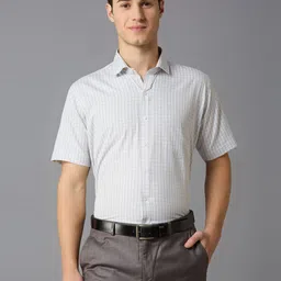 MARK & ALBERT Men Slim Fit Opaque Checked Casual Shirt-image-31