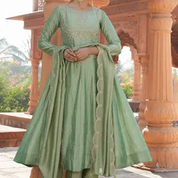 HAVISHE CLUB Floral Embroidered Sequinned Round Neck Kurta With Trousers & Dupatta-16
