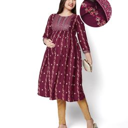 Bella Mama Woven Three Fourth Sleeves Floral Printed Maternity Kurta with Embrodiered Yoke - Wine-image-60