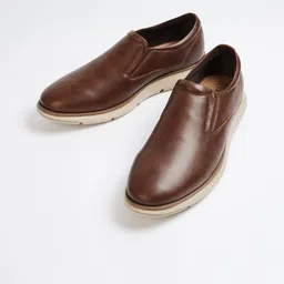 CODE by Lifestyle Men Round Toe Formal Slip On Shoes image 3
