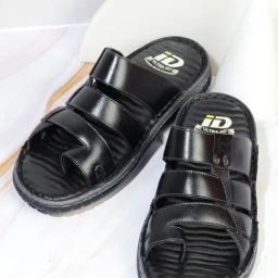ID Men's Regular Black Thong Sandals-picture-0