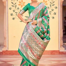 Satrani Green Woven Saree With Unstitched Blouse-image-46