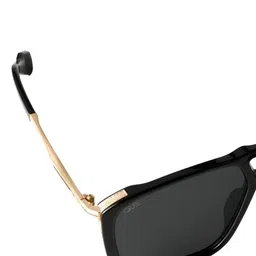 QUE UNIVERSE Men Aviator Sunglasses with Polarised and UV Protected Lens QUE-C1_ML98176_M image 5