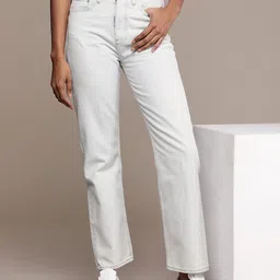 Calvin Klein Jeans Women Pure Cotton Straight Fit Heavy Fade Jeans-picture-8