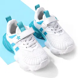 Cute Walk by Babyhug Sneaker Shoes With Velcro Closure - White & Blue-picture-9